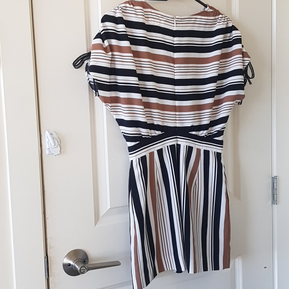 Cute romper - Picture 5 of 5